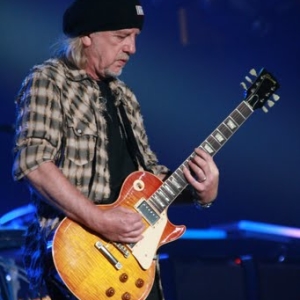 Brad Whitford (Aerosmith)