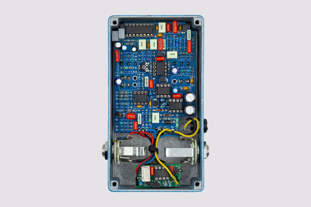 JAM pedals WaterFall   analog chorus / vibrato pedal