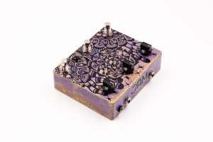 “Ink Pond” Delay Llama XTREME image 3